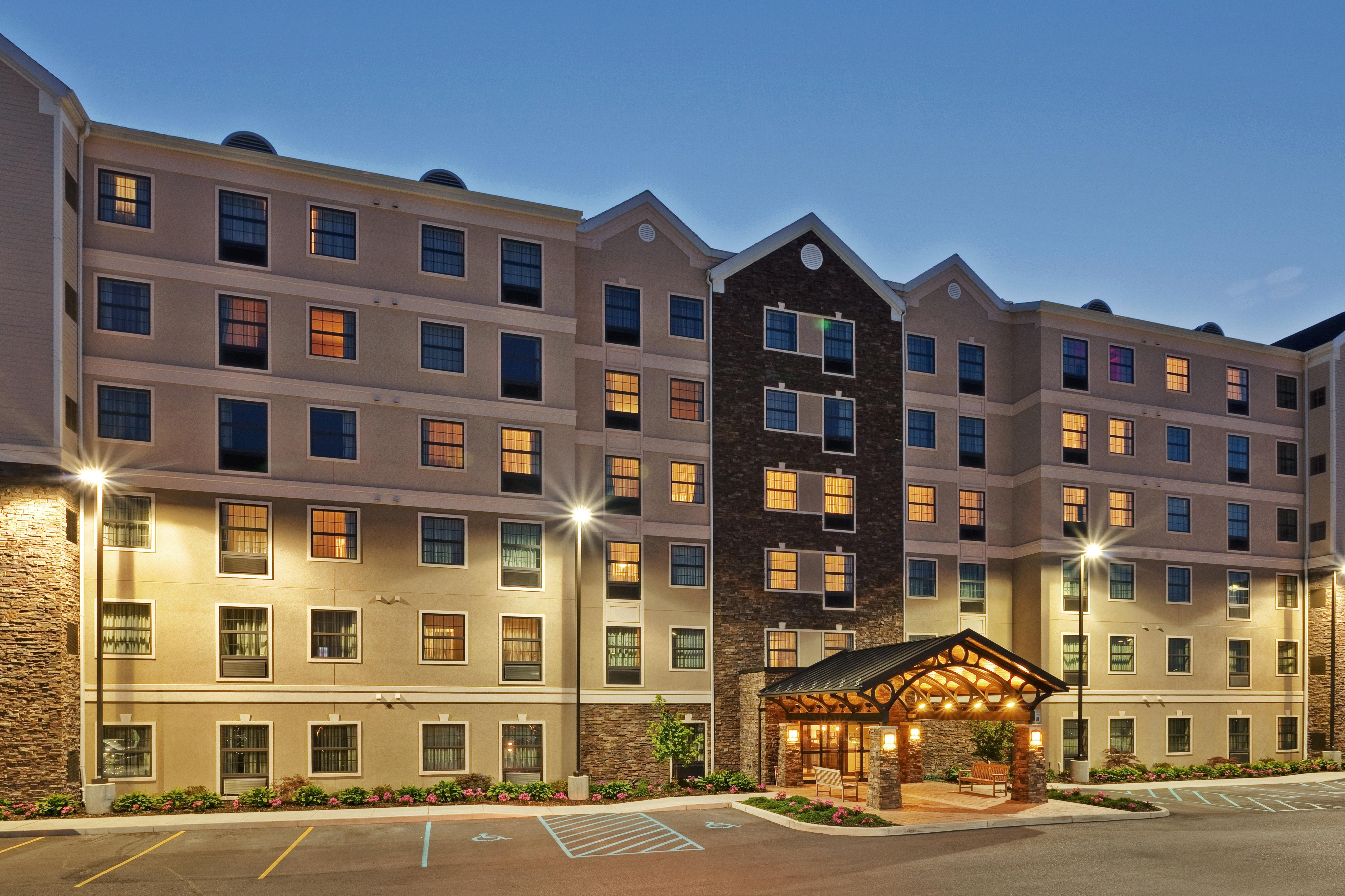 Staybridge Suites Buffalo By Ihg Exterior photo