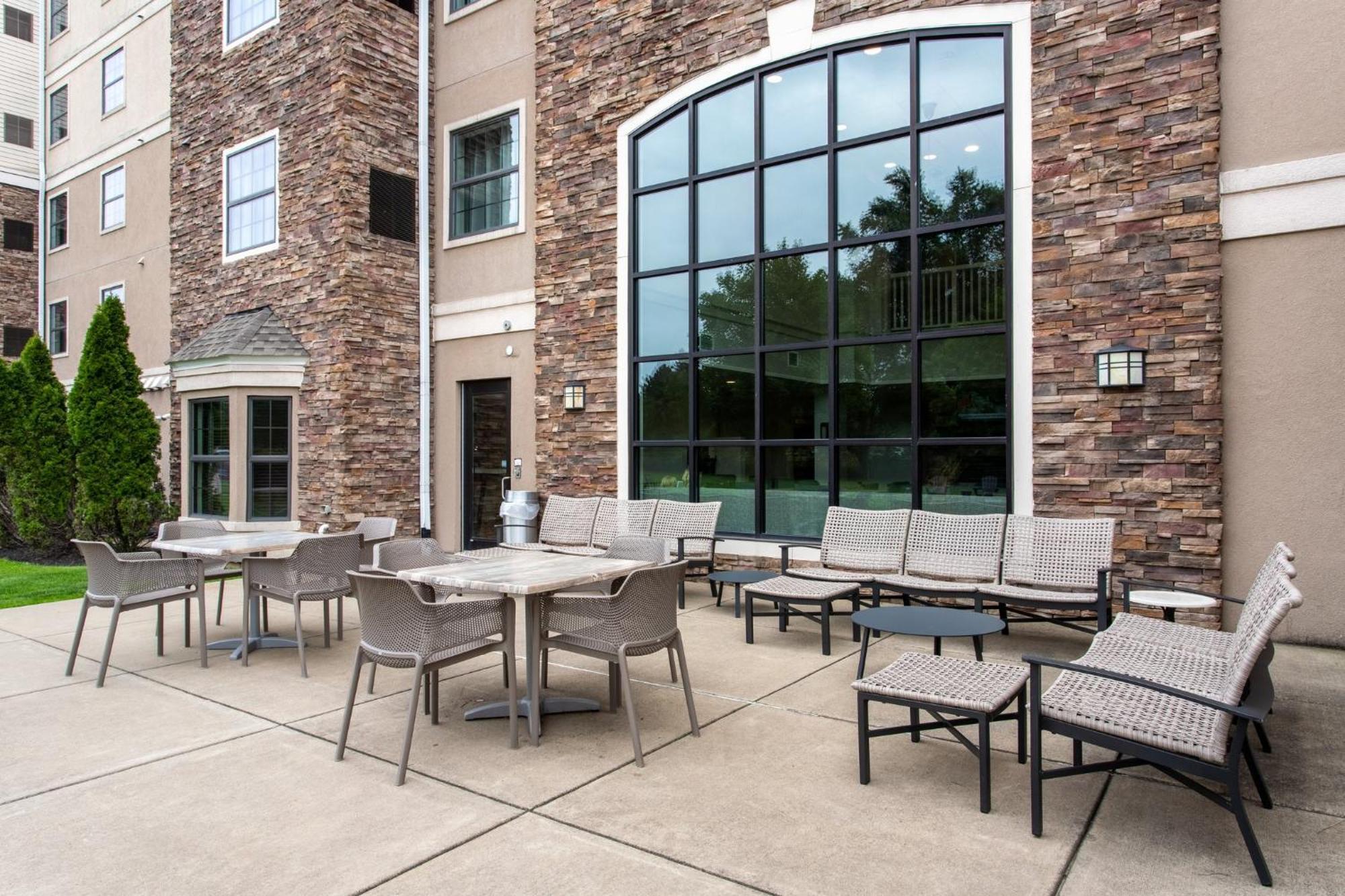 Staybridge Suites Buffalo By Ihg Exterior photo
